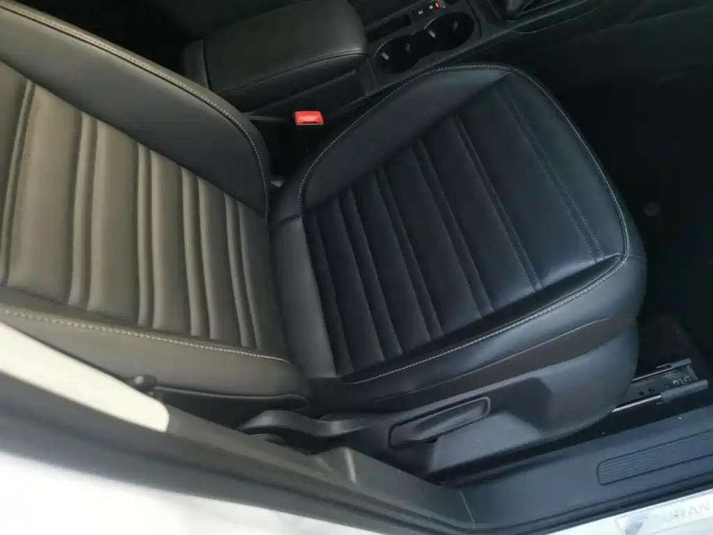 Volkswagen Touran — миниатюра 25