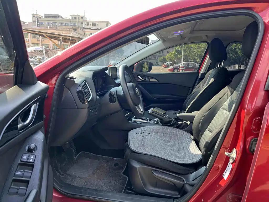 Mazda 3 Axela — миниатюра 7