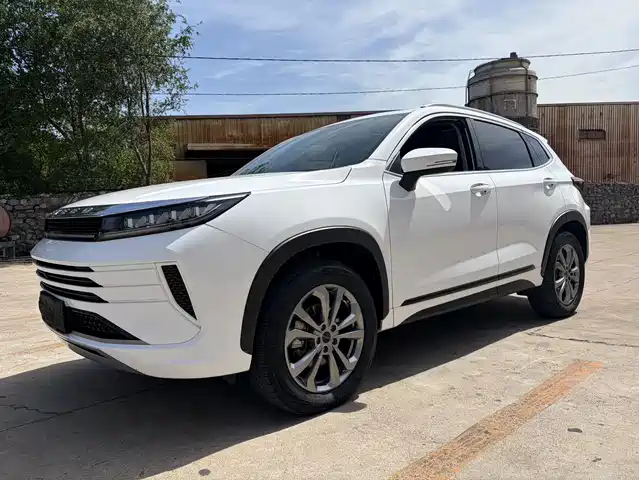 2022 EXEED LX