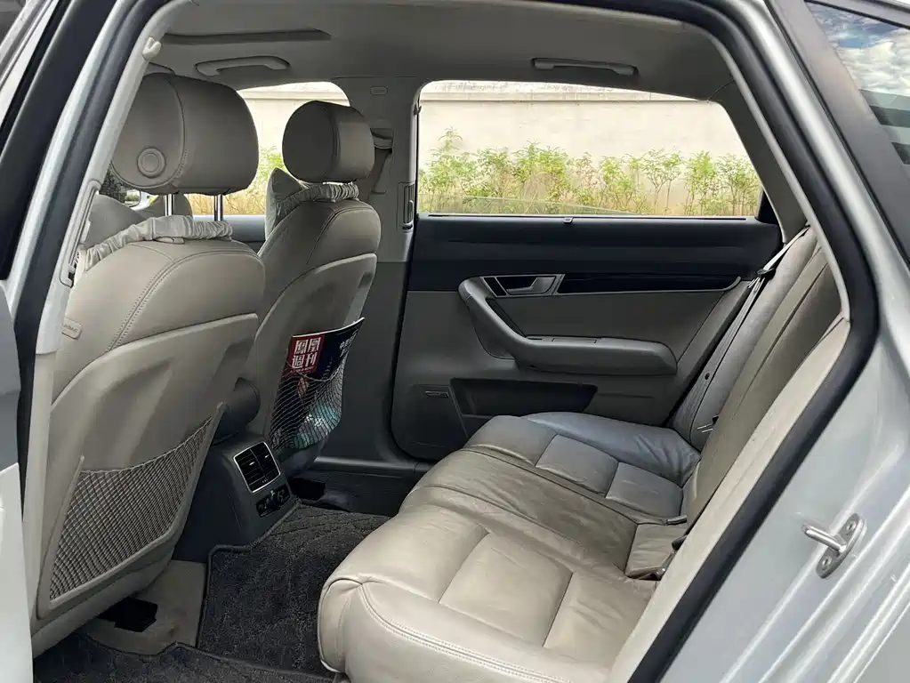 Audi A6L — миниатюра 6