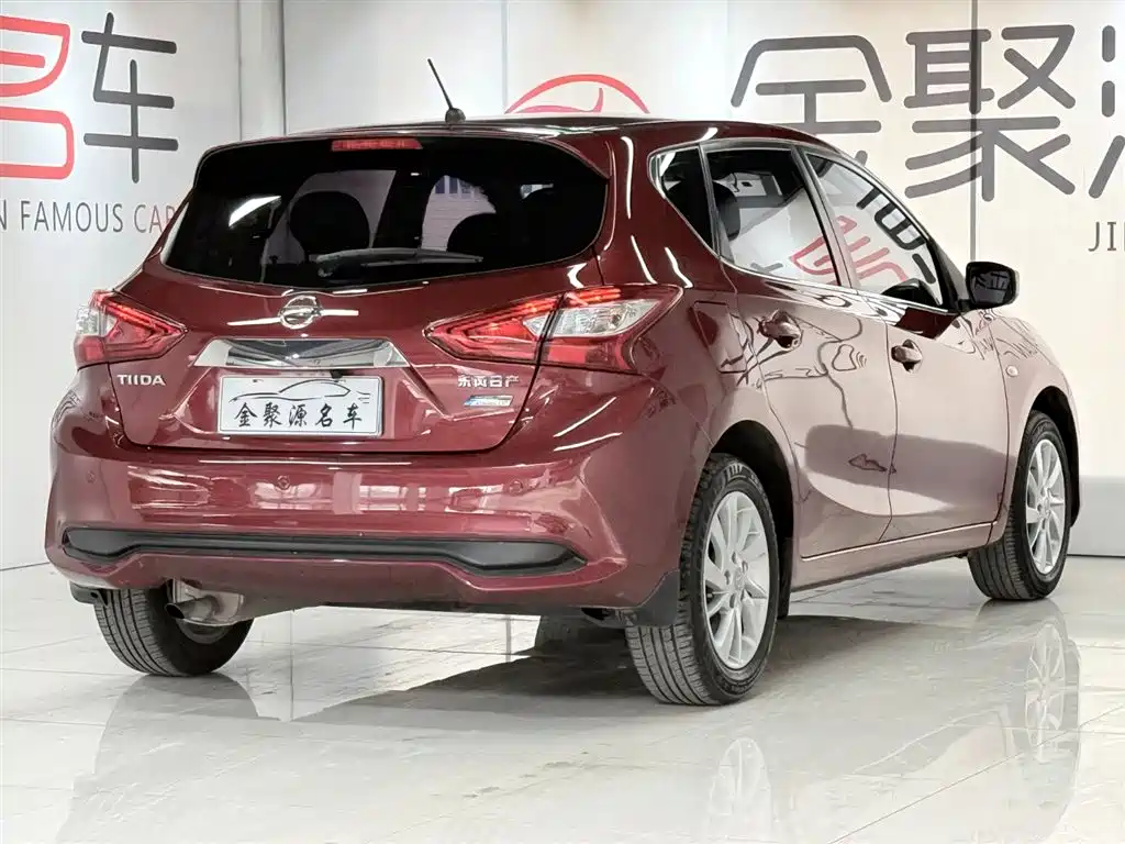 Nissan Tiida 2019 1.6L CVT V