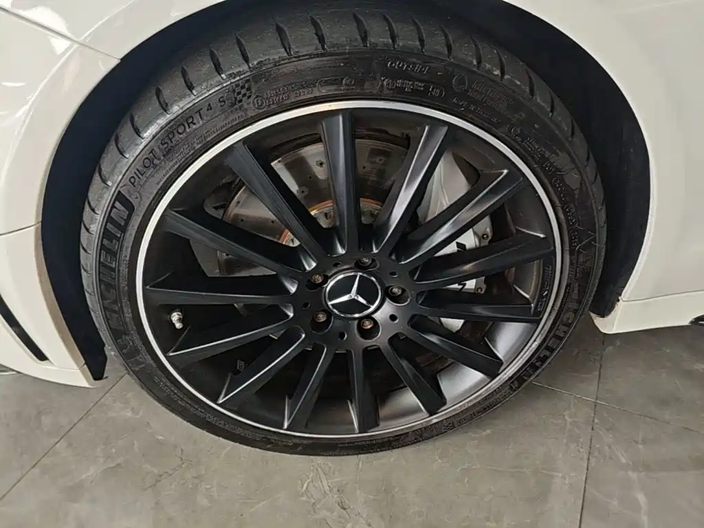 Mercedes-Benz C-Class AMG — миниатюра 23