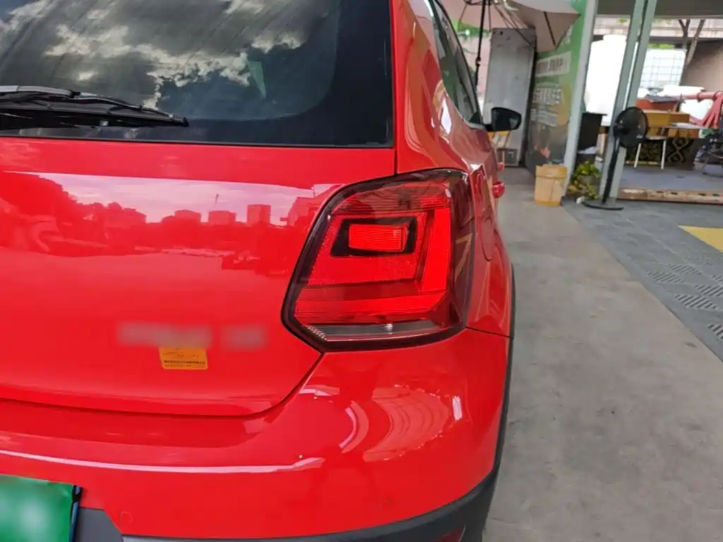 Volkswagen Polo — миниатюра 8