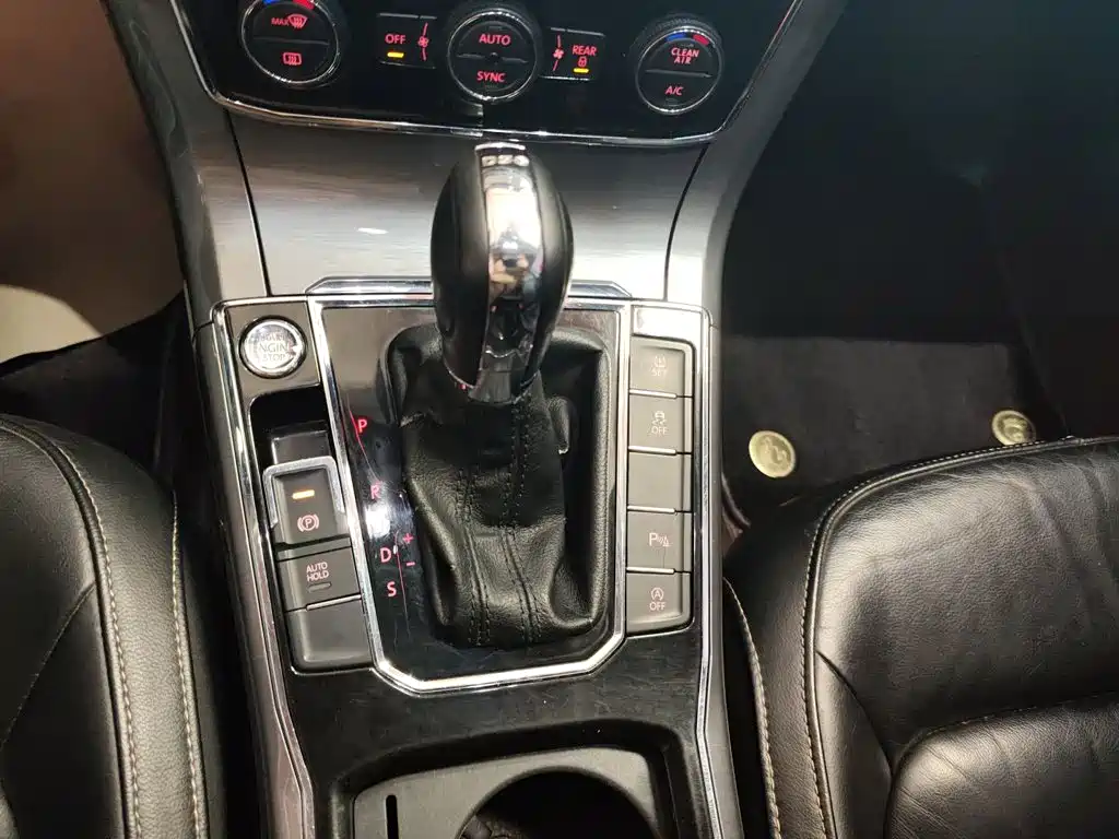 Volkswagen Passat — миниатюра 10