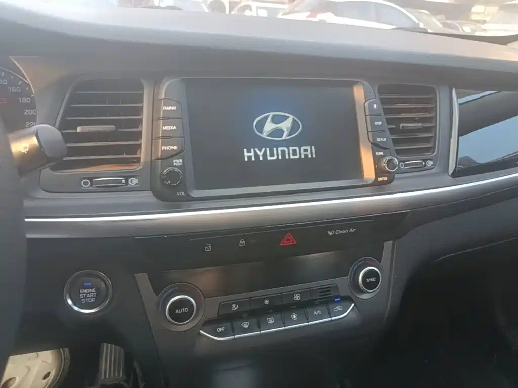Hyundai Mistra — миниатюра 13