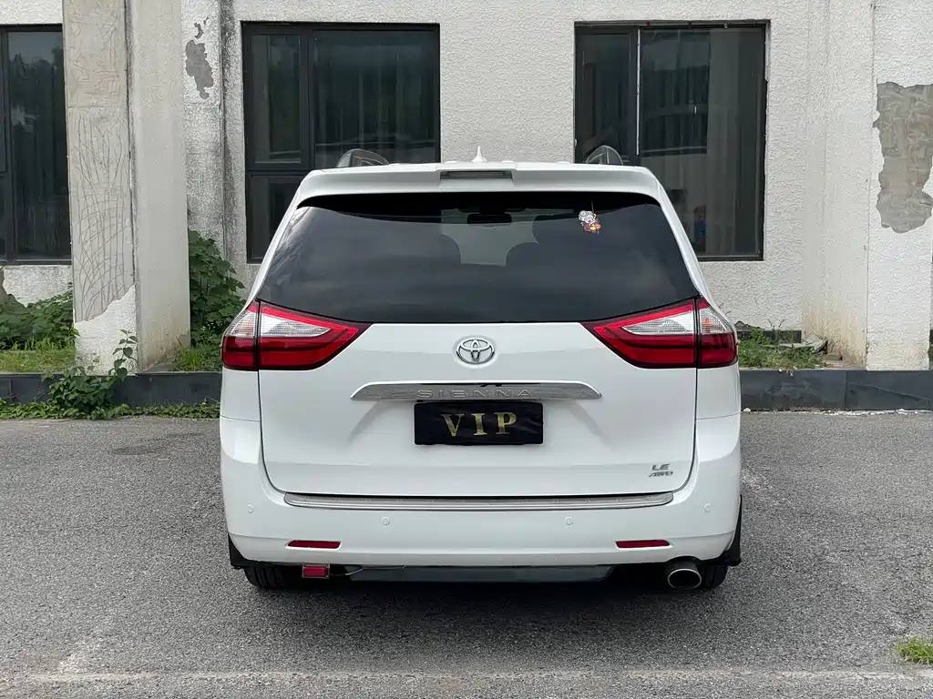 Toyota Sienna 2015 3.5L L