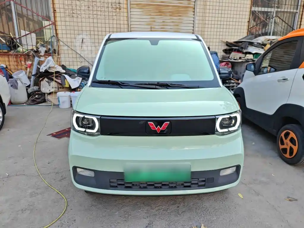 Wuling MINIEV — миниатюра 3