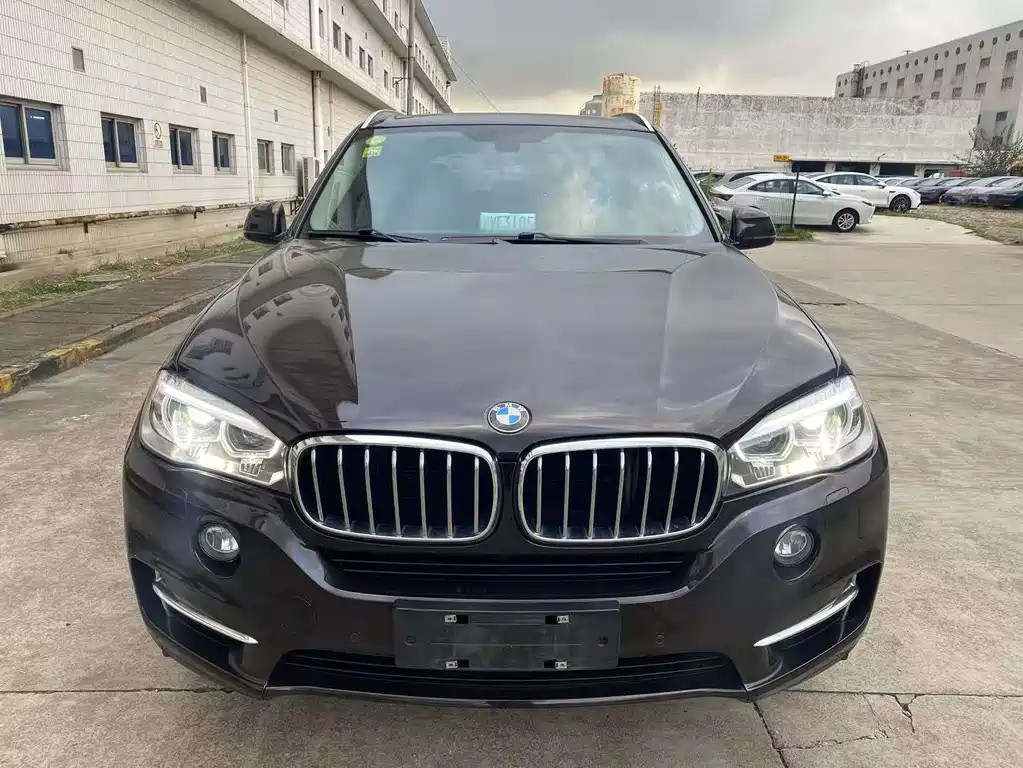 BMW X5 (Import)