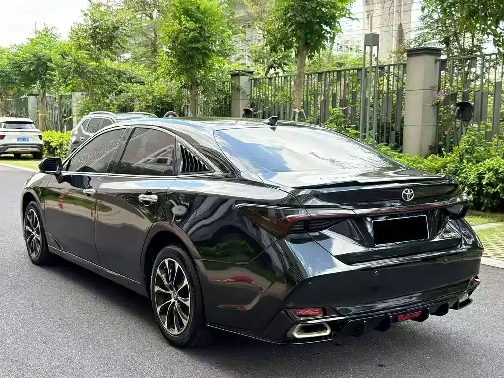 Toyota Avalon — миниатюра 9