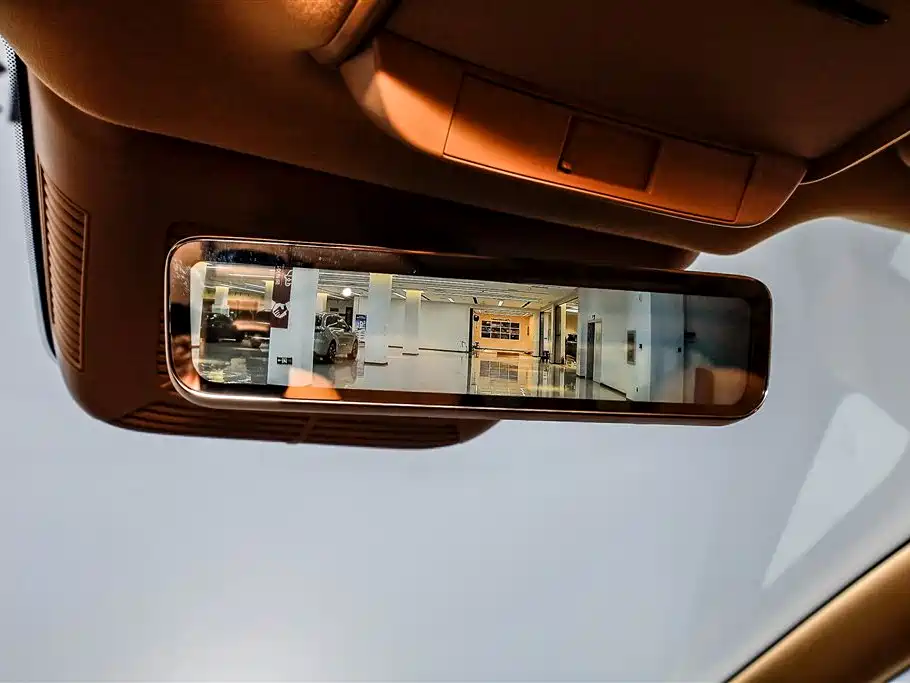 Denza D9 2025 DM-i Smart Drive 1020 Flagship