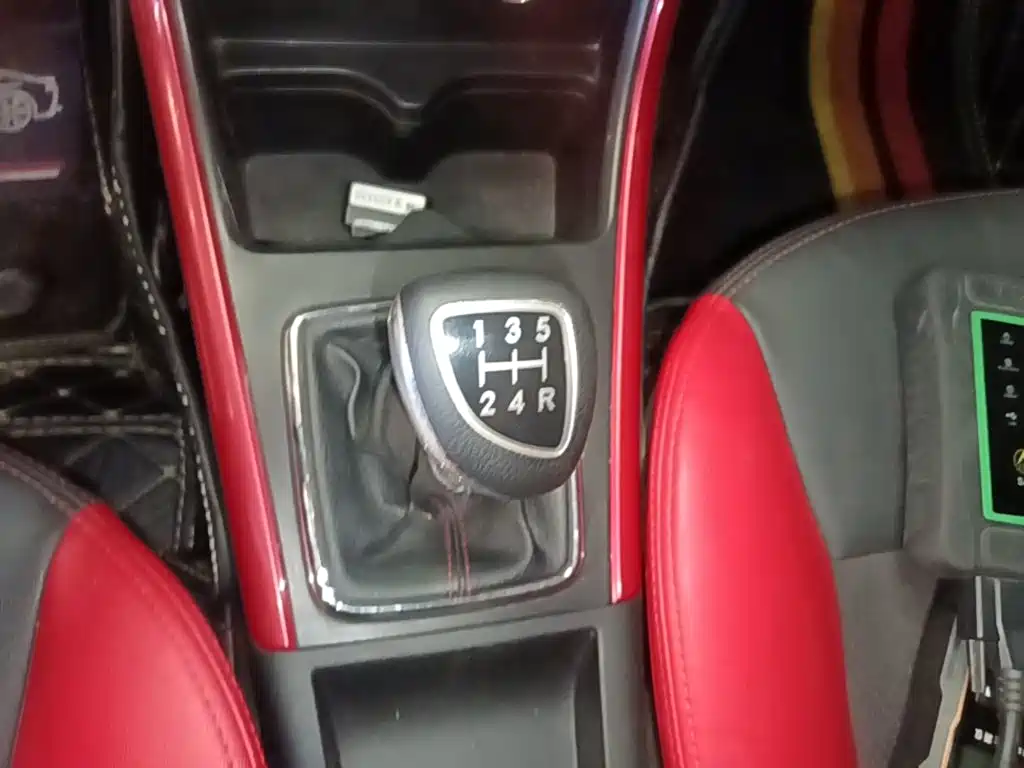 BAIC Senova X25 — миниатюра 14