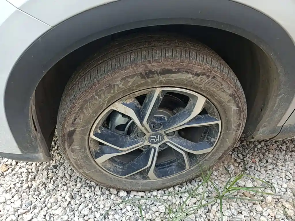 BYD Yuan Plus — миниатюра 23