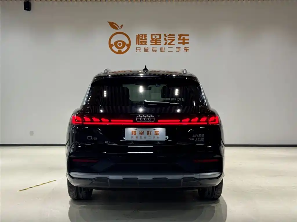 Audi Q6 2024 45 TFSI quattro 6 мест