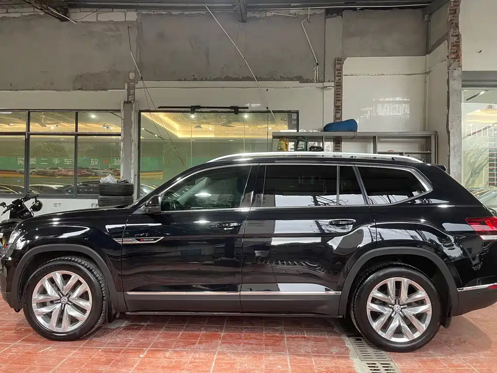 Volkswagen Teramont — миниатюра 7
