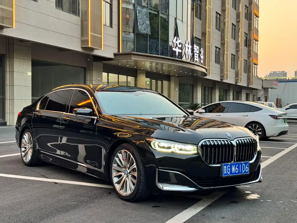 BMW 7 Series 7 2019 740Li Lead Luxury
