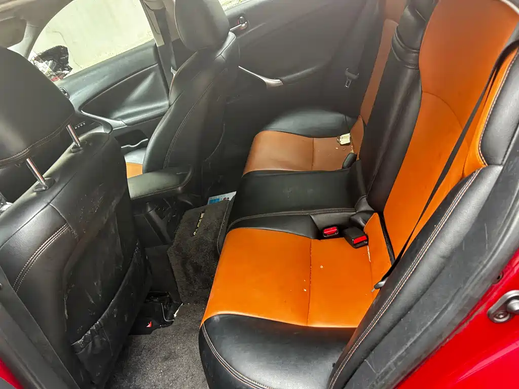 Lexus IS — миниатюра 5