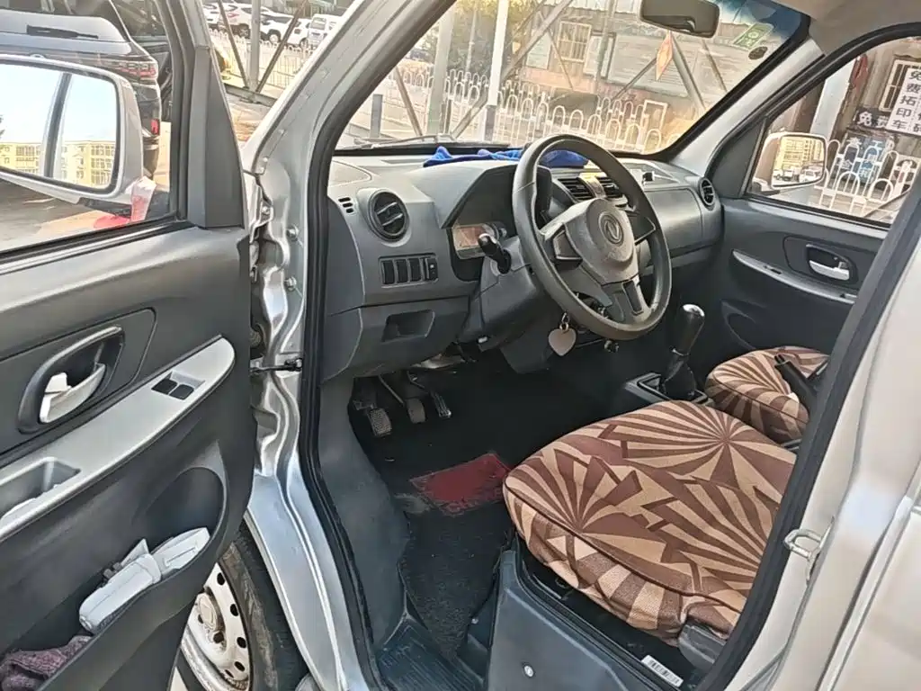 DFSK C32 — миниатюра 16