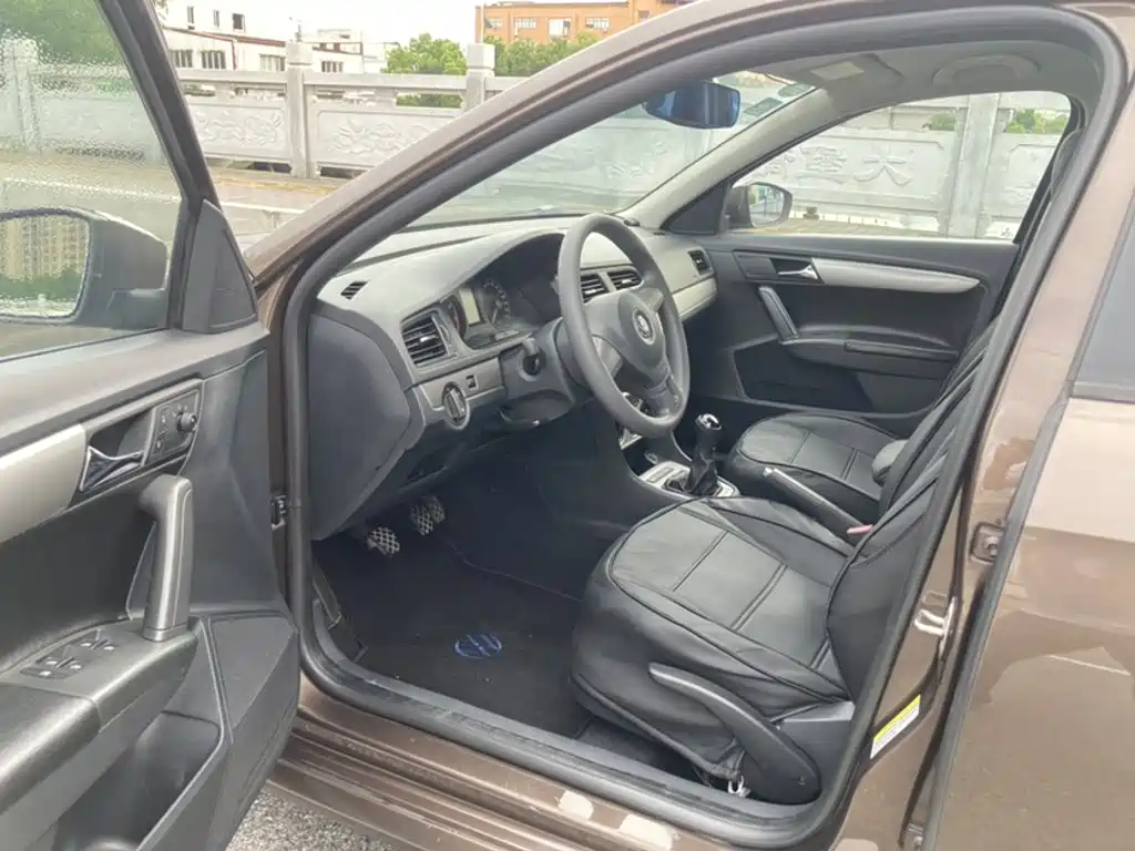 Volkswagen Gran Lavida — миниатюра 10