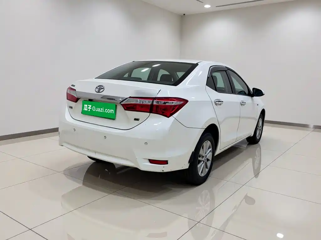 Toyota Corolla — миниатюра 6