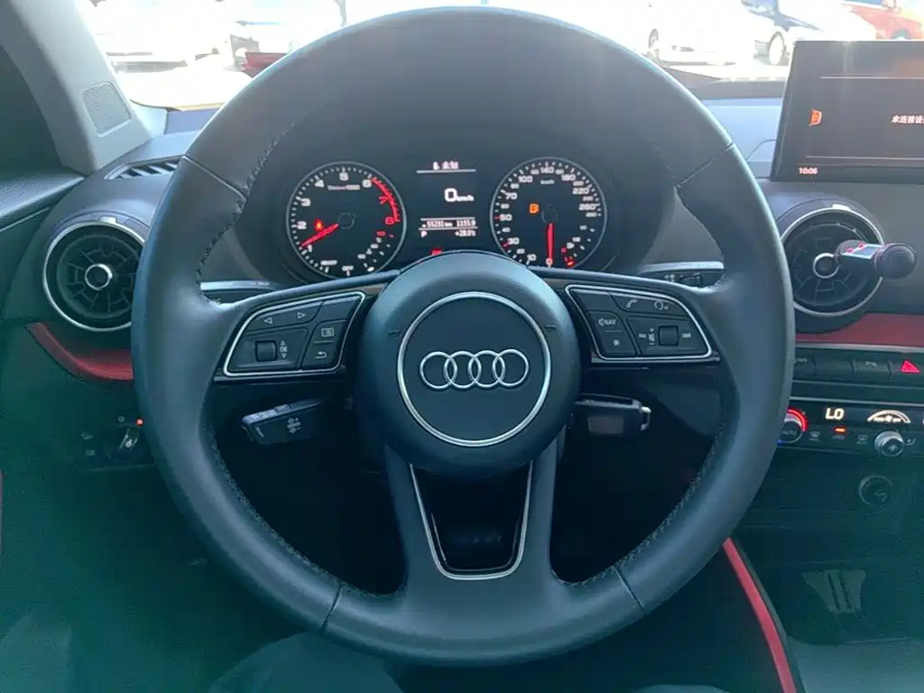 Audi Q2L — миниатюра 11