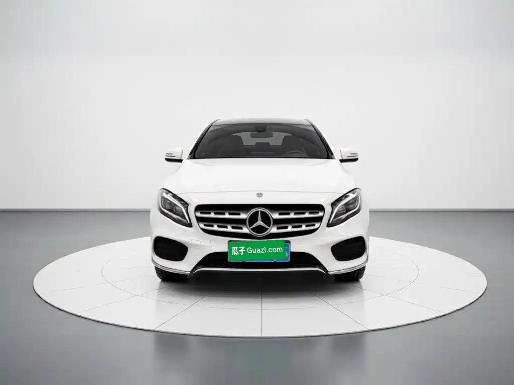 Mercedes-Benz GLA — миниатюра 2