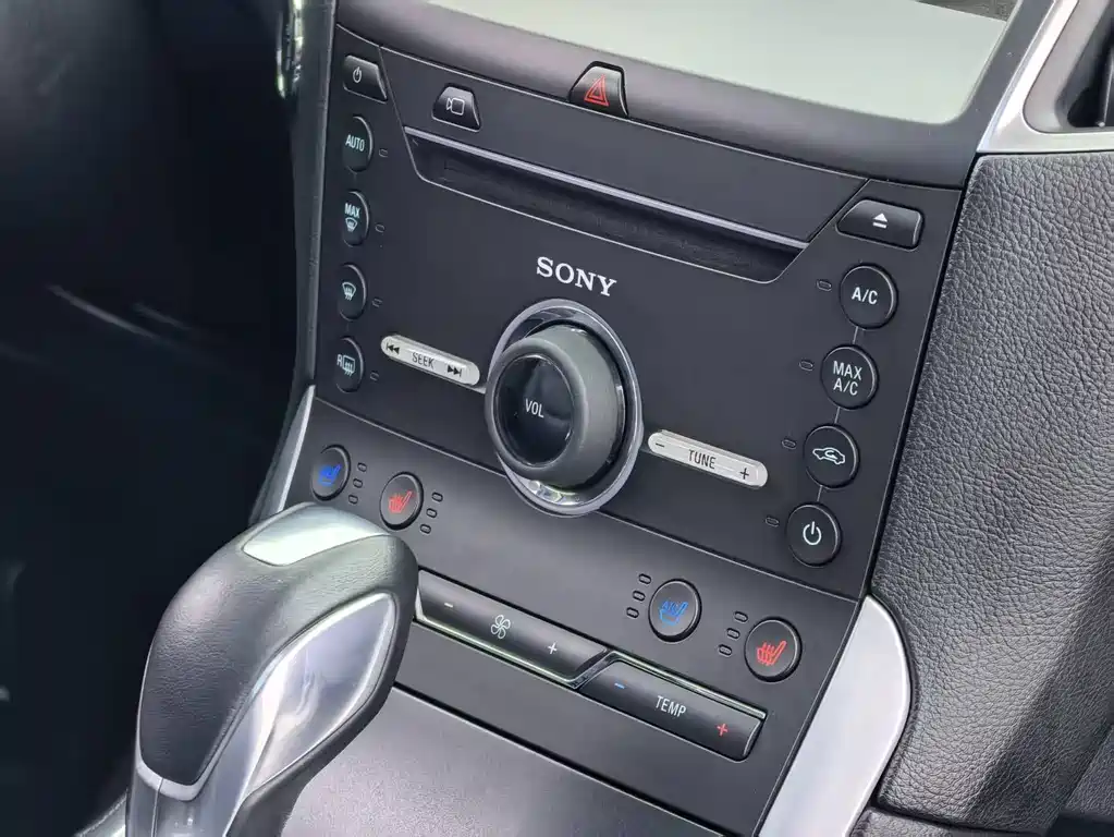 Ford Edge — миниатюра 11