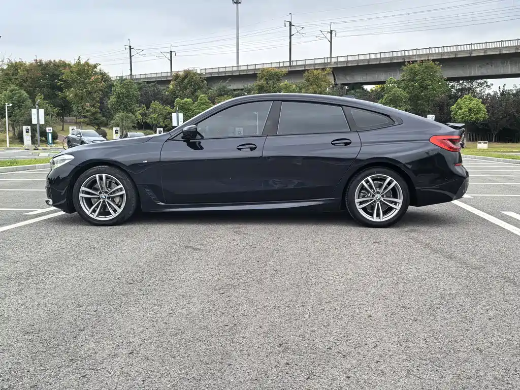 BMW 6 Series GT — миниатюра 3
