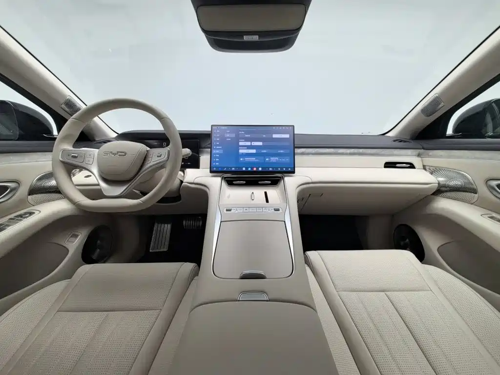 BYD Seal 08 — миниатюра 5