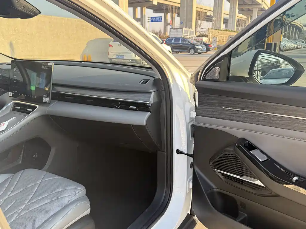 GEELY GALAXY GALAXY L6