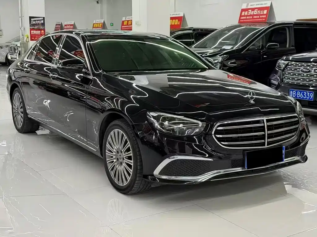 Mercedes-Benz E-Class — миниатюра 3