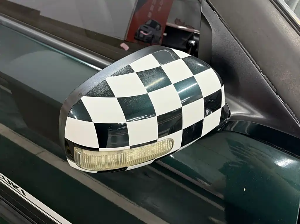 Suzuki Swift — миниатюра 12