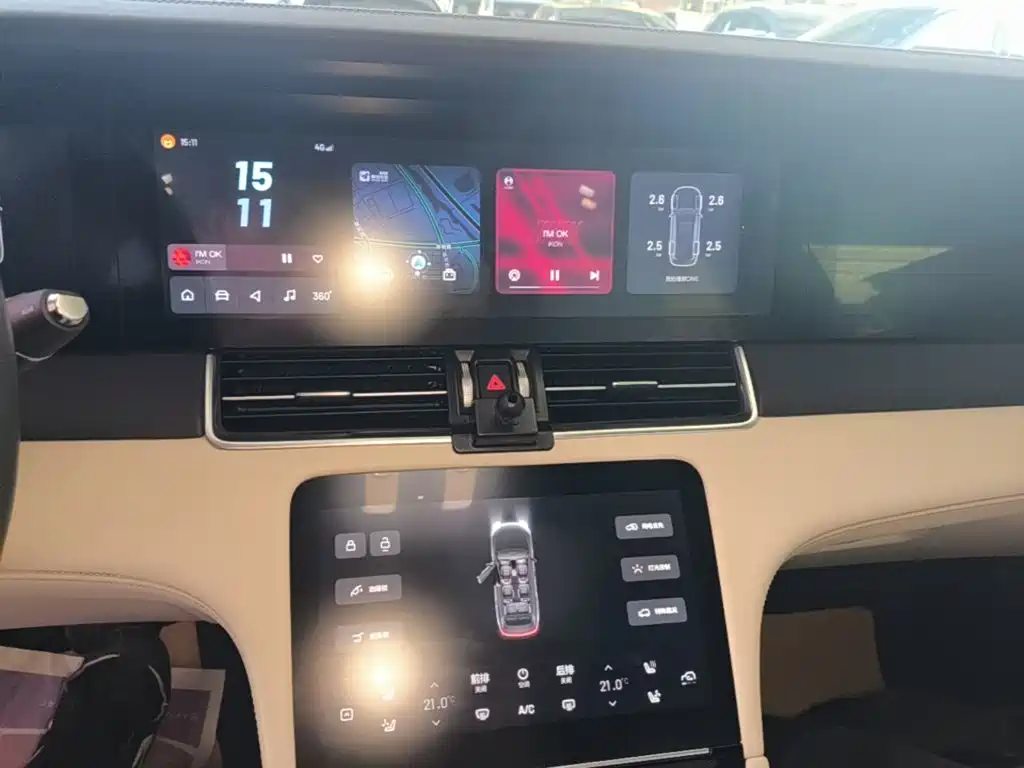 Li Auto Li ONE — миниатюра 13