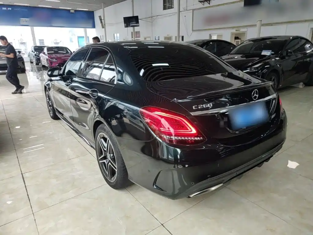 Mercedes-Benz C-Class — миниатюра 5