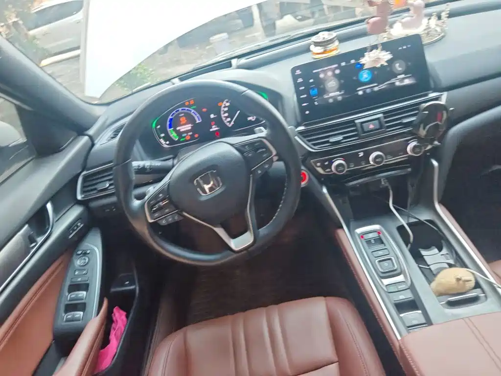 Honda Inspire — миниатюра 11