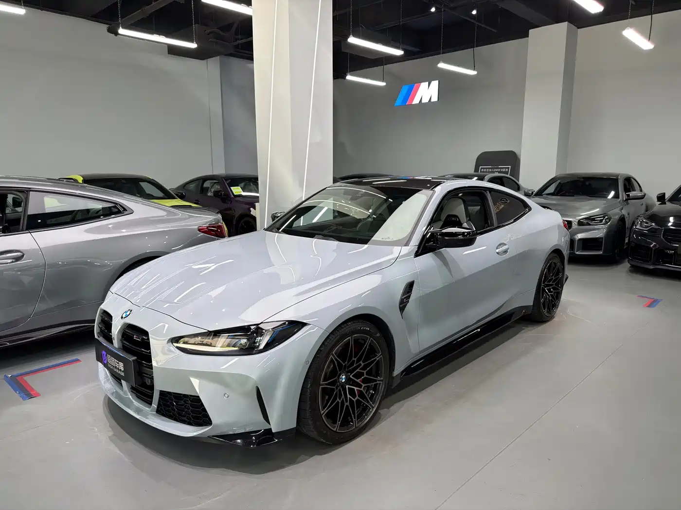 宝马M4 2024款 M4双门轿跑车 M xDrive 雷霆版 2025