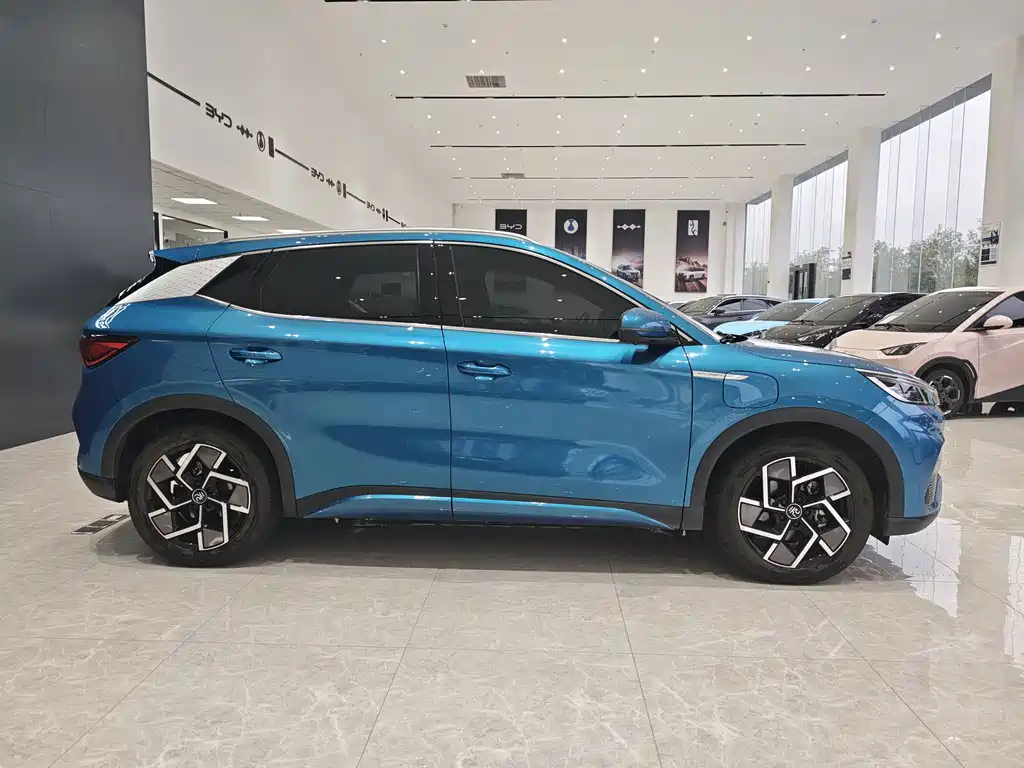BYD Yuan Plus — миниатюра 4