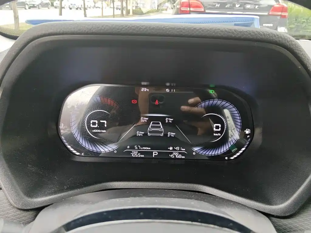 Geely Emgrand — миниатюра 7
