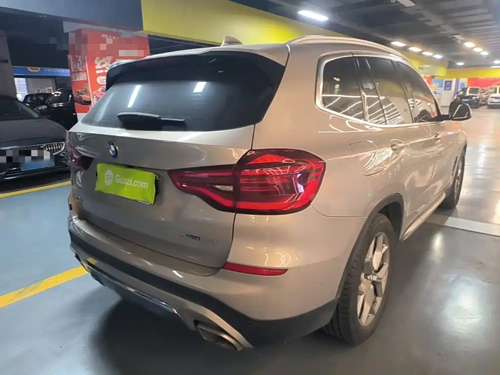 BMW X3 — миниатюра 7