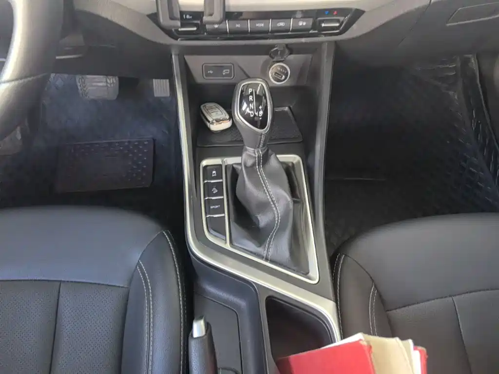 Geely Vision X3 — миниатюра 14