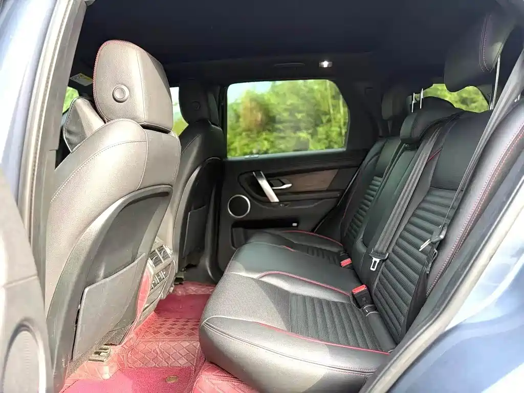 LAND ROVER DISCOVER SPORTS