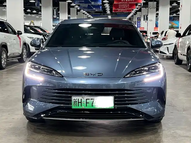 2025 BYD Seal