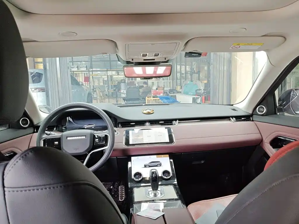 Land Rover Evoque — миниатюра 19
