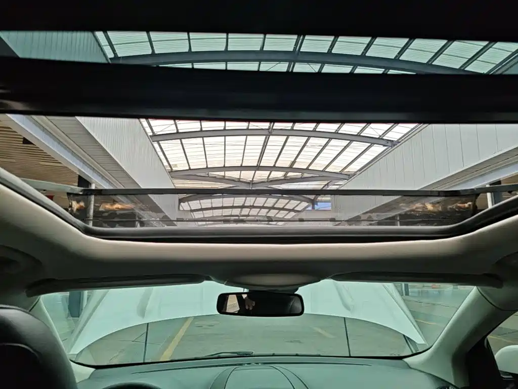 Ford Edge — миниатюра 18