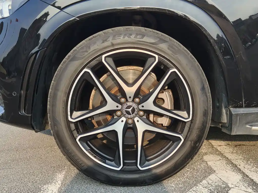 Mercedes-Benz GLE New Energy — миниатюра 12