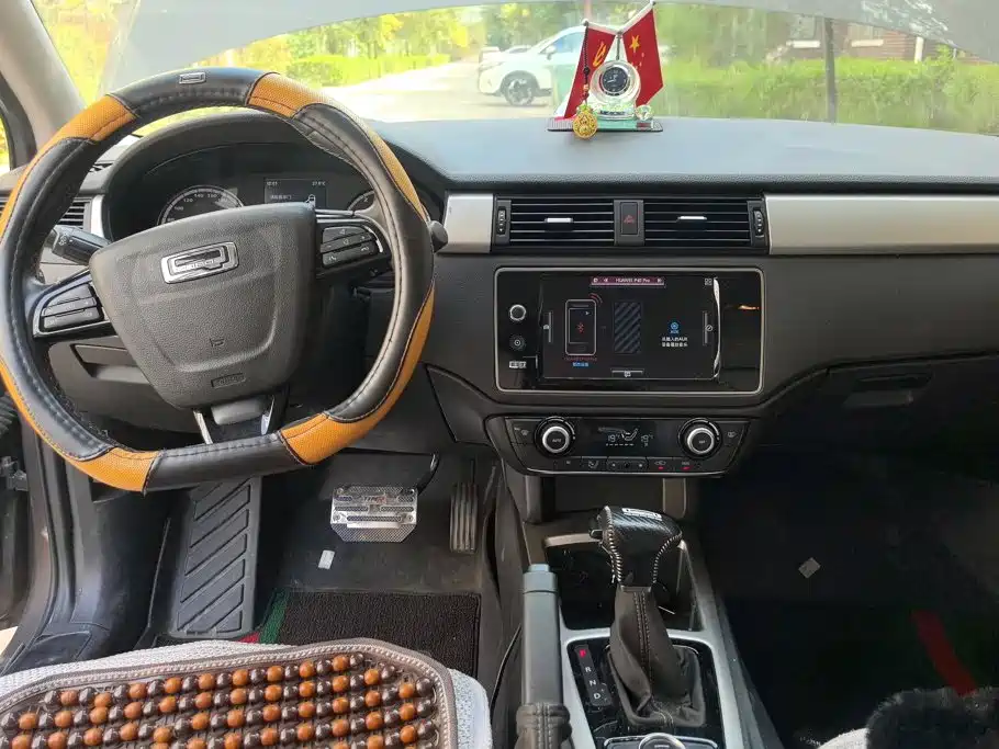 Qoros Qoros 3 — миниатюра 12