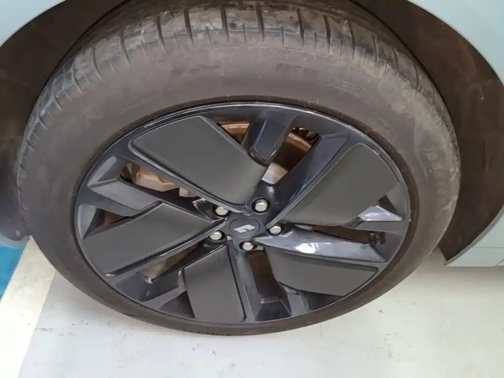 Li Auto Li L6 — миниатюра 23