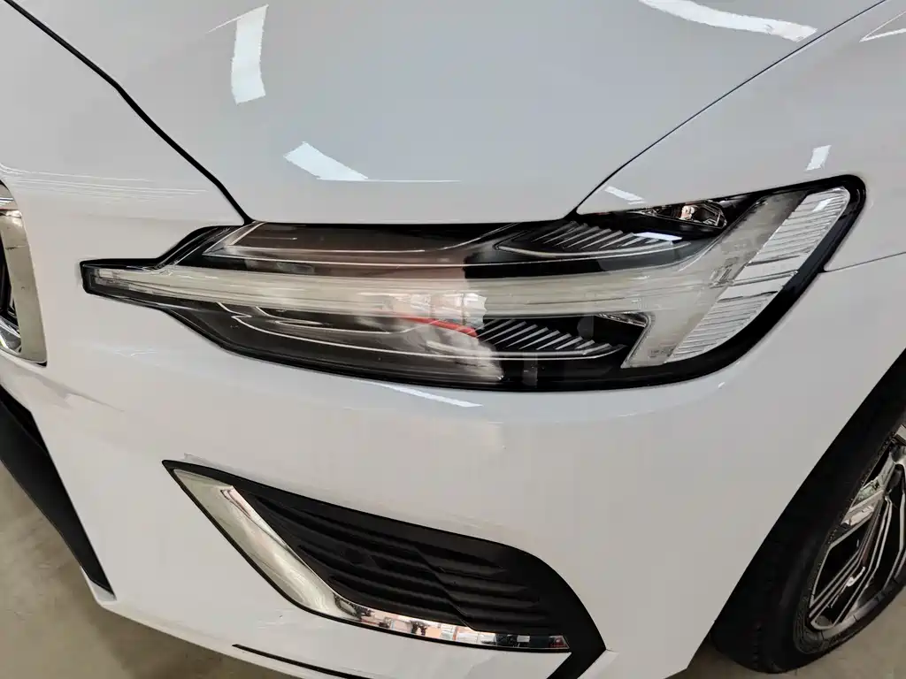 VOLVO S60 PLUG IN HYBRID