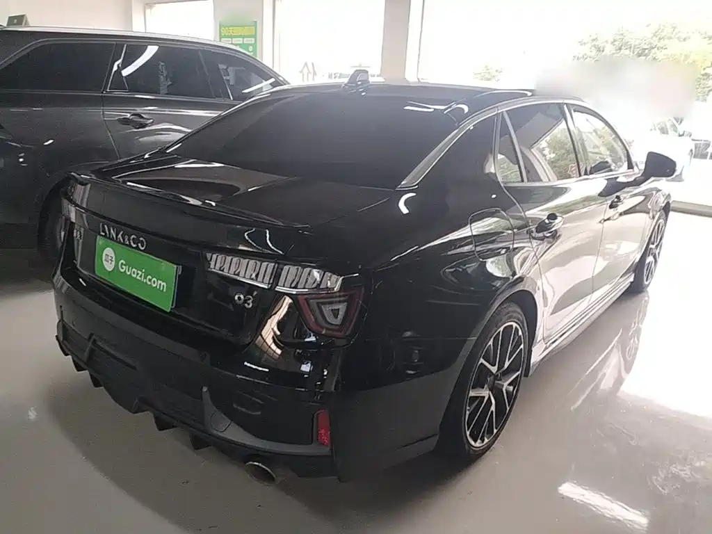 Lynk & Co 03 — миниатюра 7