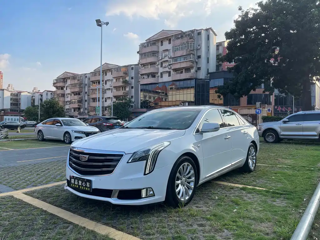 Cadillac XTS — миниатюра 3