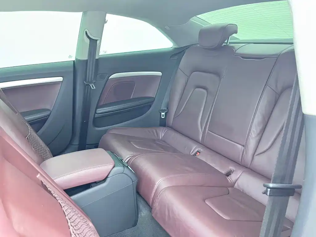Audi A5 (Import) — миниатюра 5
